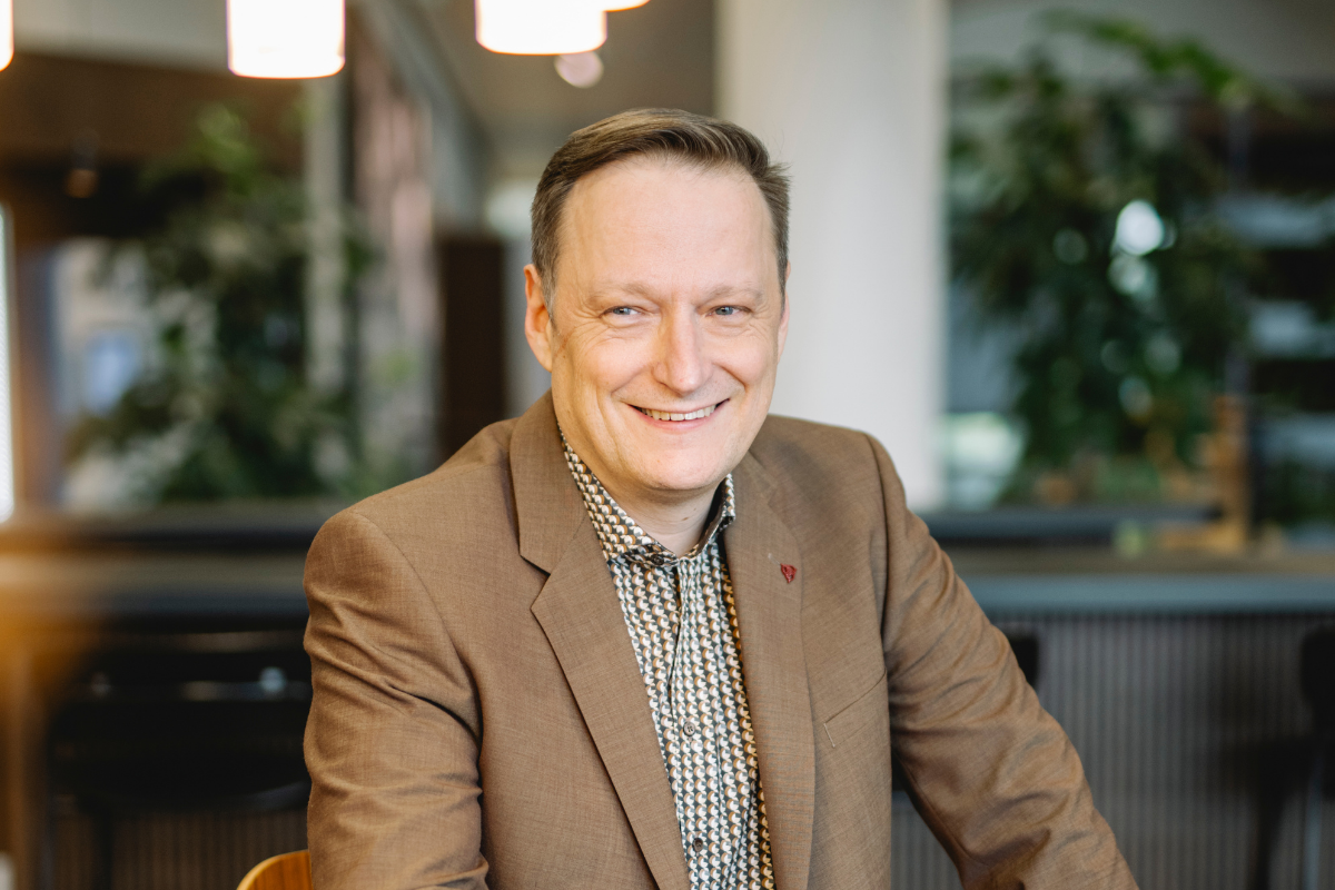 Photo of Stefan Palzer